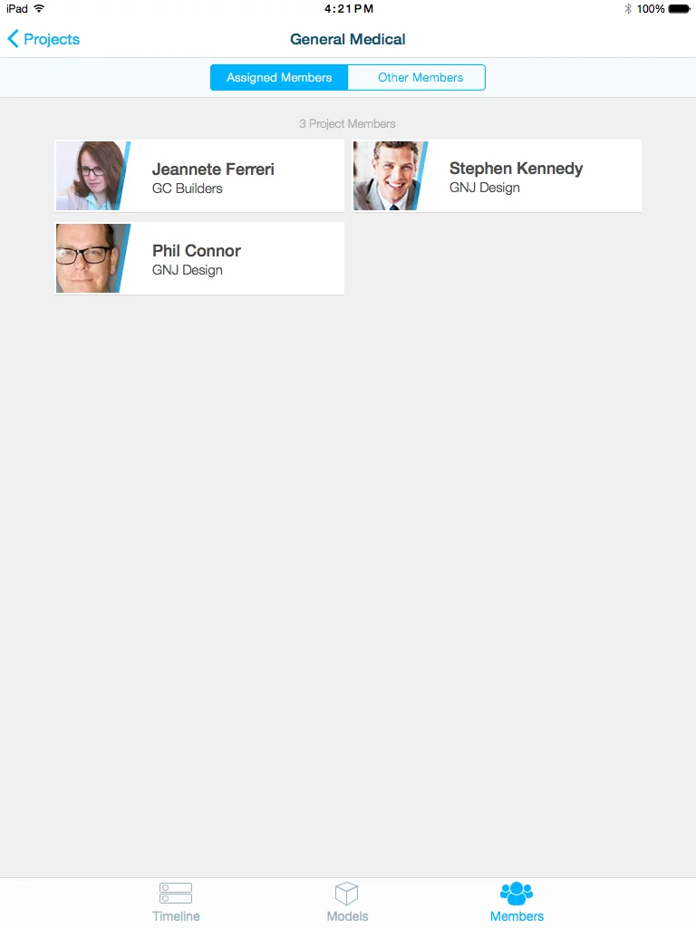 iPad members list with split view